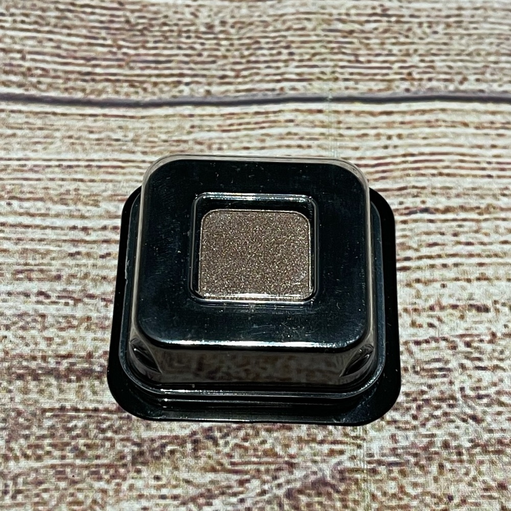 5 for $25 item 🌺 Mini Makeup Forever Artist Color Eyeshadow